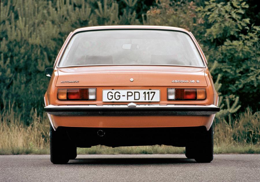 Opel Ascona 2-Door (B) 1975 года  (фото 7 из 15)